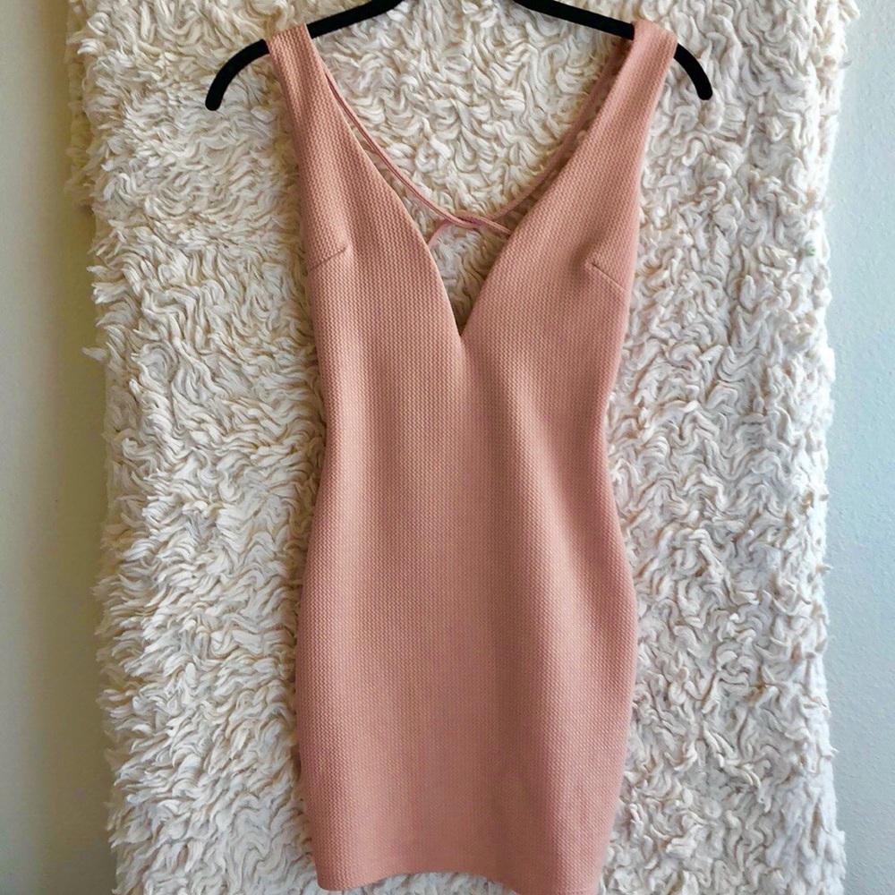 Light pink mini body dress